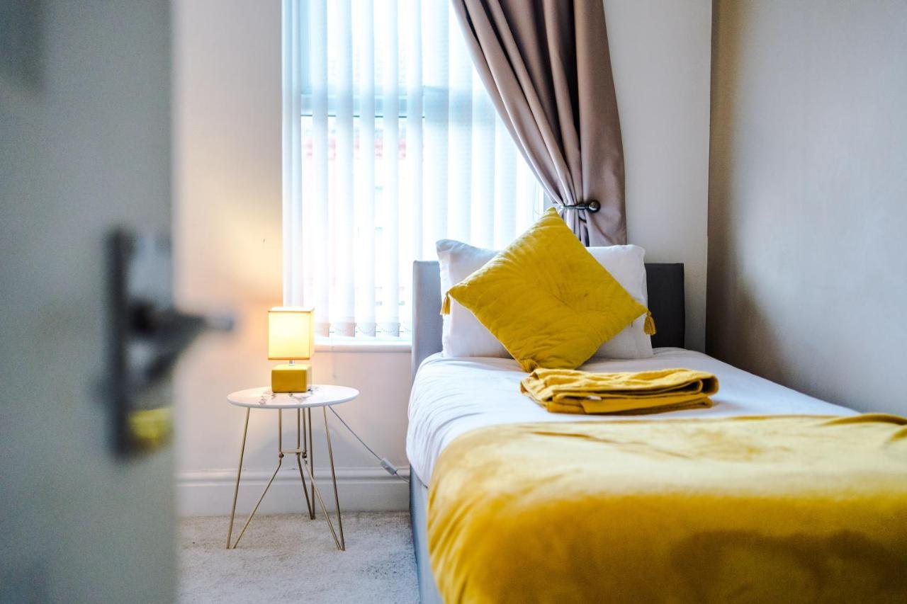 Holiday home Finchley House Lovely House In Anfield, 2 Minutes Walk From The Stadium, Parking And Wifi