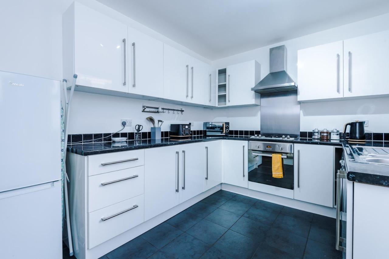 Holiday home Finchley House Lovely House In Anfield, 2 Minutes Walk From The Stadium, Parking And Wifi
